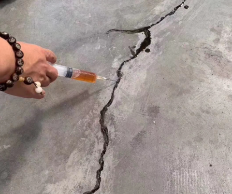 东山混凝土裂缝修补技术详解​